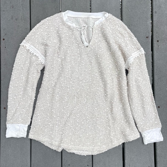 *5/$20 or 3/$15* Soft Long Sleeve Sweater Top with Lace Detail - Picture 2 of 5